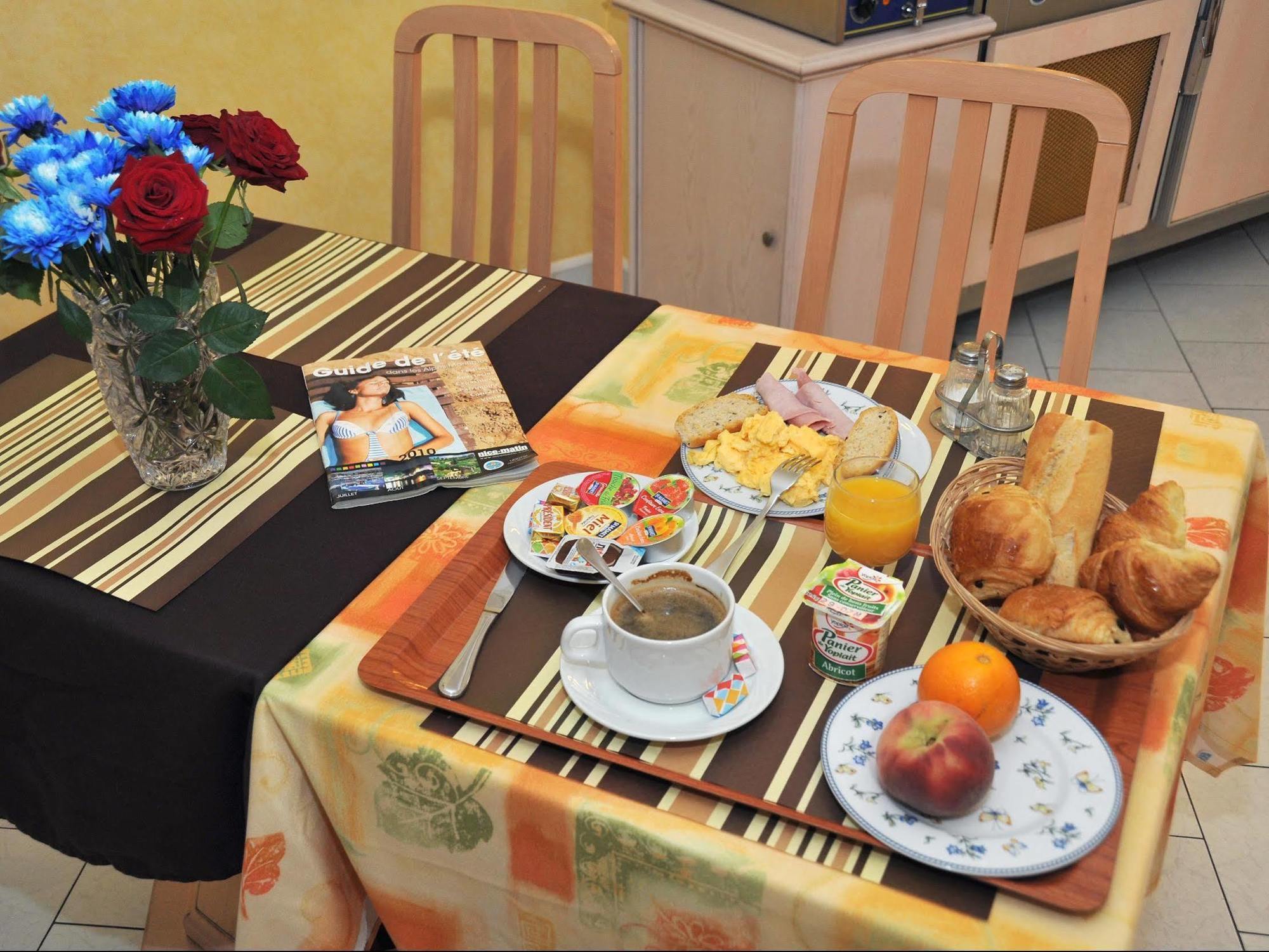 Hotel Menton Riviera מראה חיצוני תמונה